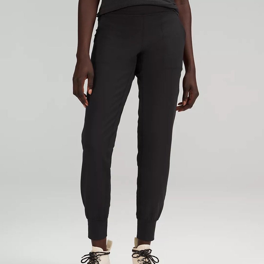 LULULEMON ALIGN JOGGERS